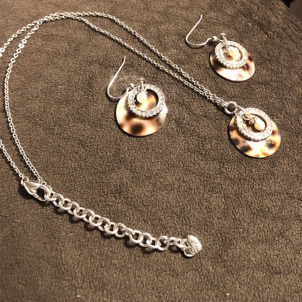 EUC Brighton Tortoise shell disc/crystals/pearl.